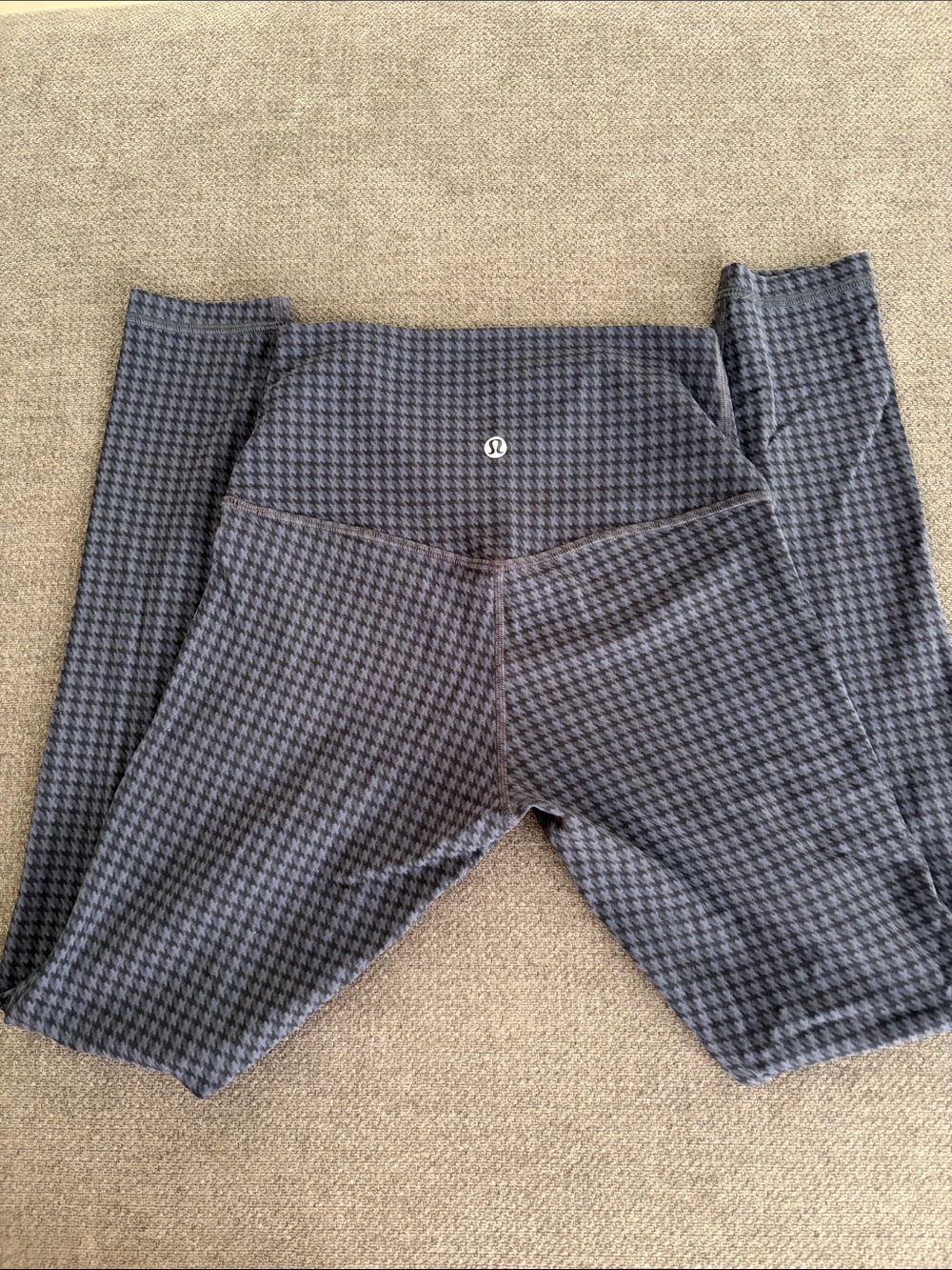 lululemon athletica Gray Houndstooth High-Rise Leggings